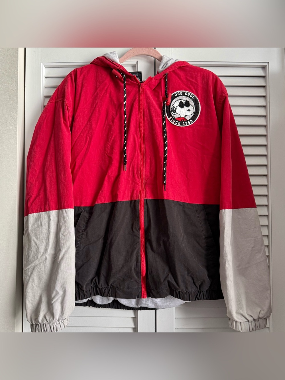 Peanuts Joe Cool Colorblock Hooded Jacket - Red/Black/White